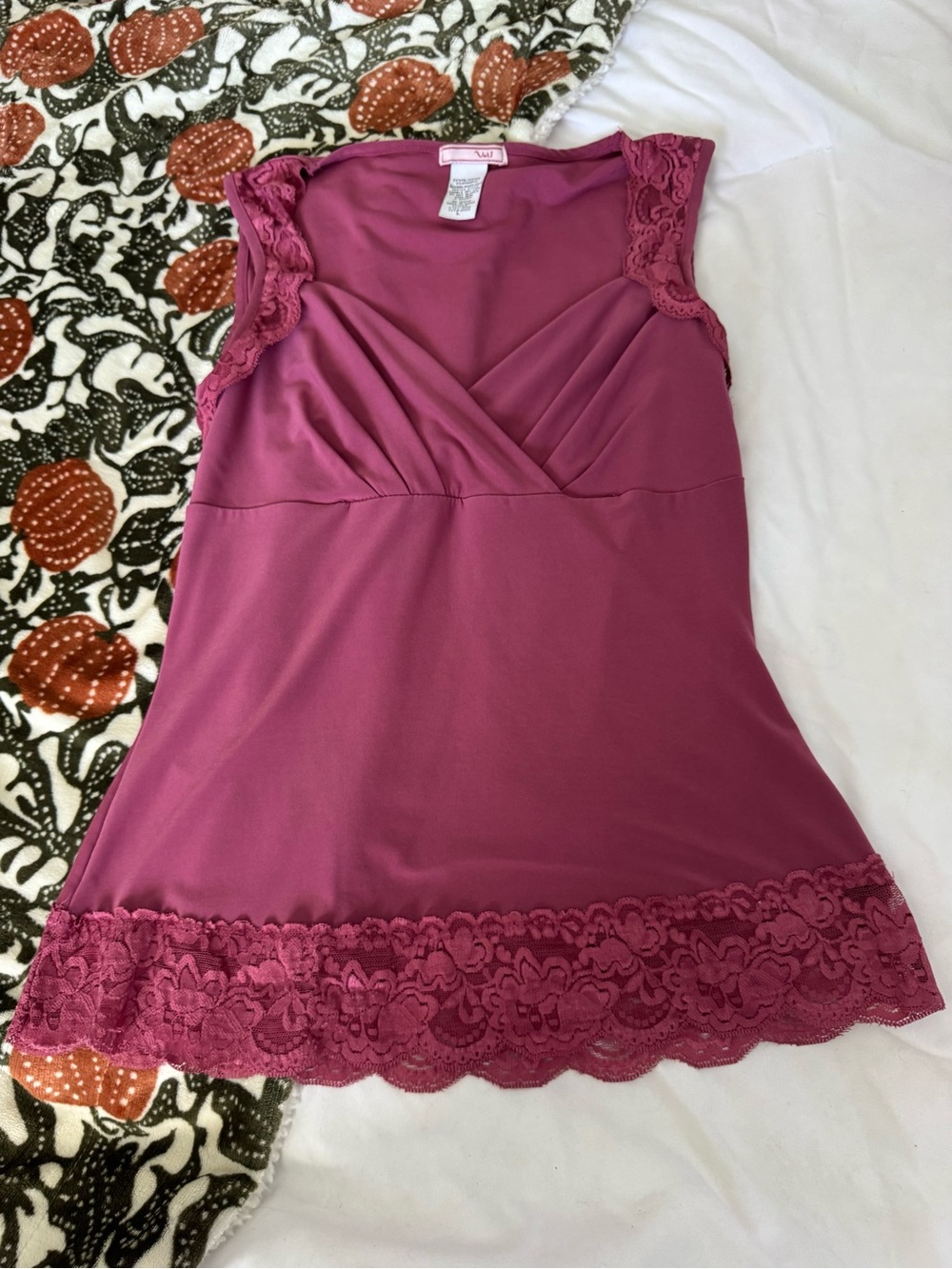 Cute Lace Sleeveless Top